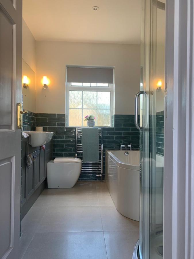 The Lake House Dungloe Exterior photo